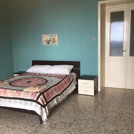 Casa Vacanza-pizzo Marina Pizzo (Calabria)